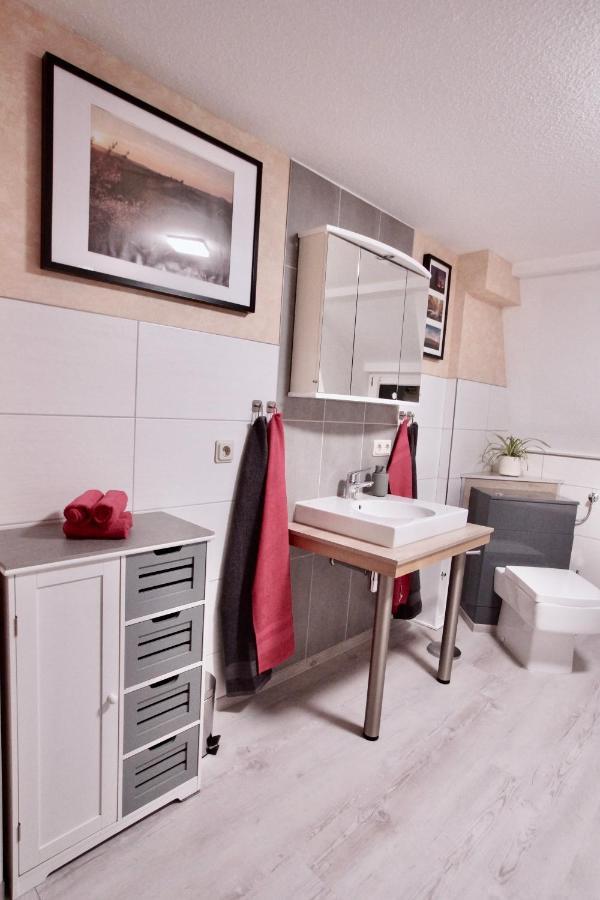 Ferienwohnung Ostard 2 Thale Exterior photo
